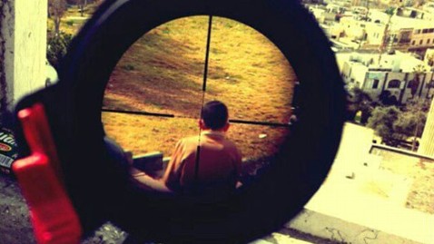 Sniper Tembak Penduduk Palestina untuk Senang-senang