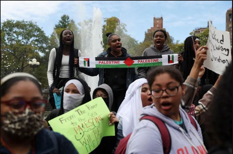 Opini: Solidaritas Warga Kulit Hitam dan Palestina: Kita Perlu Bicara Tentang Apa Yang Terjadi