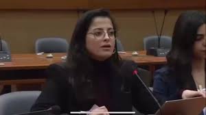 Kifeya Khraim dari WCLAC bersaksi di sidang Komisi Penyelidikan PBB tentang kekerasan seksual sistematis yang dialami perempuan Palestina oleh pasukan Israel. Ia mengungkap kasus pelecehan di pos pemeriksaan dan penggerebekan rumah, di mana perempuan dipaksa menanggalkan pakaian dan melakukan tindakan merendahkan di hadapan tentara, serta diancam untuk tetap diam. (Credit: The Reality of Palestine)