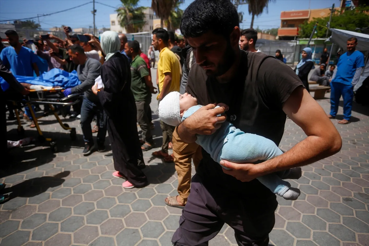 Gaza Dibumihanguskan: Israel Beralih dari Perang Melawan Hamas ke Penaklukan Wilayah