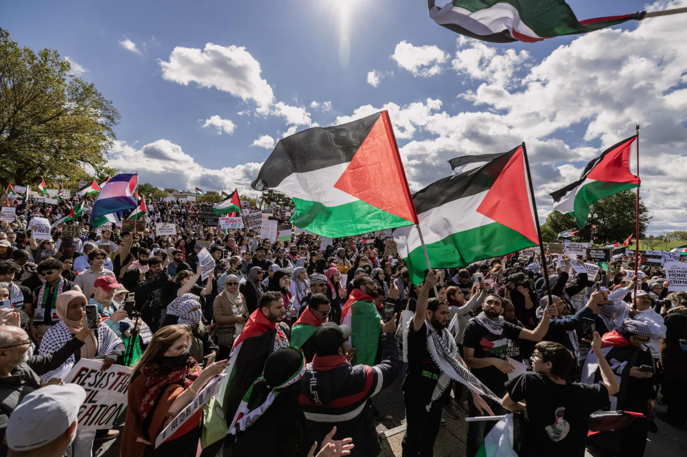 Unjuk rasa peduli Palestina di Washington pada 21 Oktober 2024.(Foto: Ali Khaligh/Middle East Images/AFP/Getty Images)