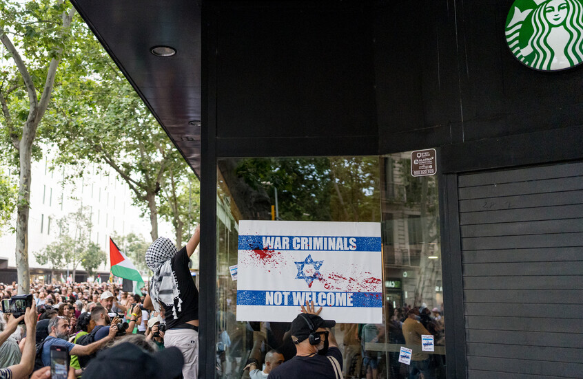 Boikot Pro-Palestina Meluas, Starbucks dan McDonald’s Rugi Miliaran Dolar