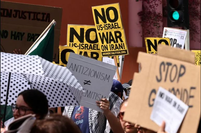 Opini Publik Amerika Terhadap Israel Sedang Berubah, dan Kebijakan AS Pun Harus Berubah