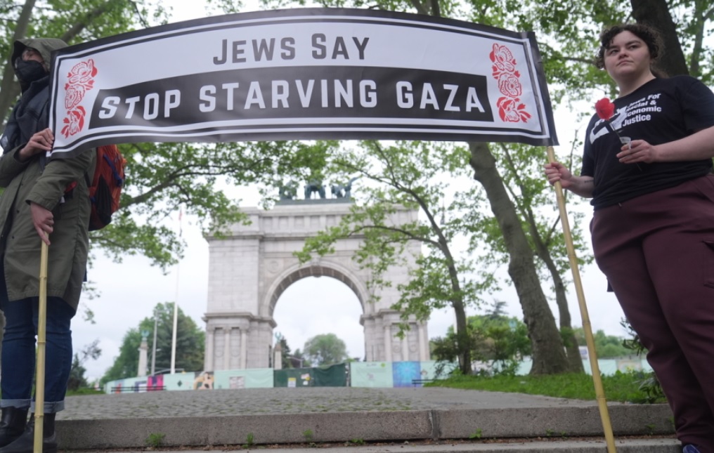Survei AP-NORC: 40 Persen Yahudi Nonreligius di AS Nilai Israel Lakukan Genosida di Gaza
