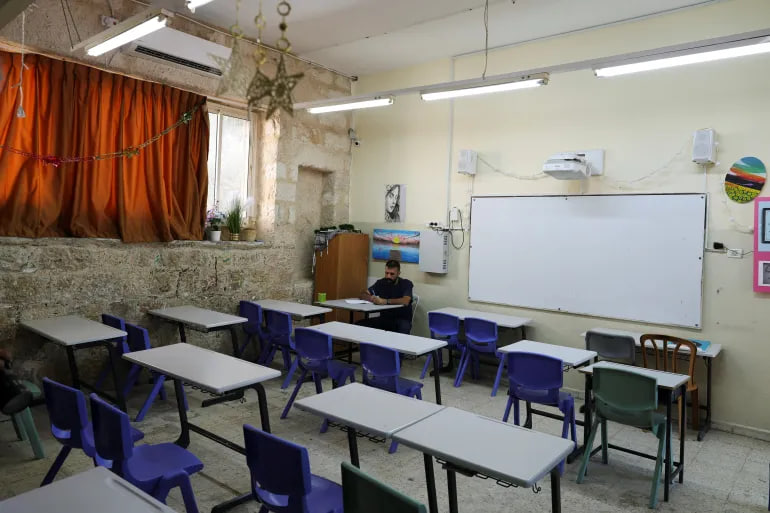 Upaya Hapus Kata “Palestina” Masuk ke Kurikulum Sekolah